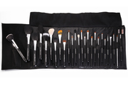 Набор из 26 кистей Armée Beauté в черном чехле